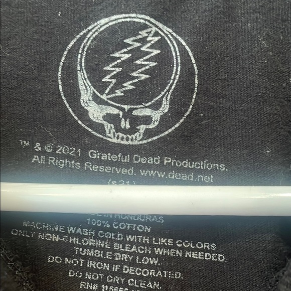 Grateful Dead Black Short Sleeve Tee with Psychedelic Design - Picture 2 of 2